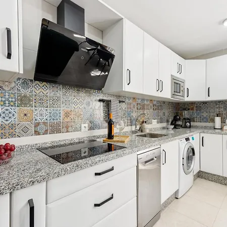 Beachside Pool By Rent Me