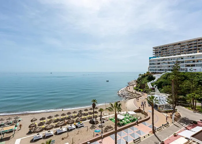 Beachside Pool By Rent Me Apartment Torremolinos