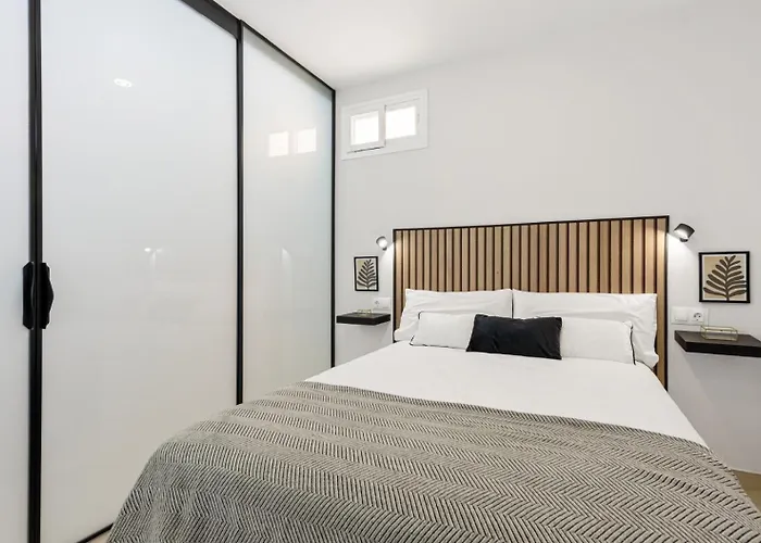 Beachside Pool By Rent Me *