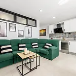 Acogedor Con Piscina By Rent Me Apartment *