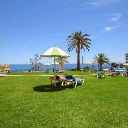 Lägenhet Beachside Pool By Rent Me